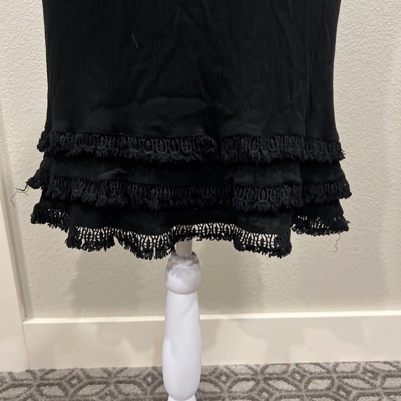 Lulu’s Dress Women Large Little Black Dress Ruffle Fringe Short Sleeve Date Nigh - Picture 3 of 9